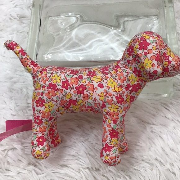 VS Pink (2) puppy dogs floral and skeleton - Picture 3 of 12